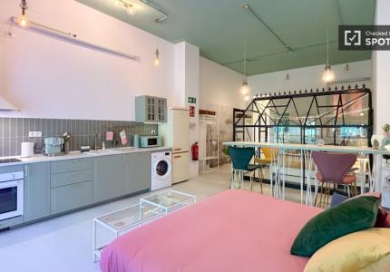 Estudio en alquiler en Lucero, Madrid