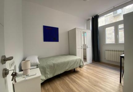 Alquiler de habitación para estudiante en Usera – ¡Ubicación inmejorable!