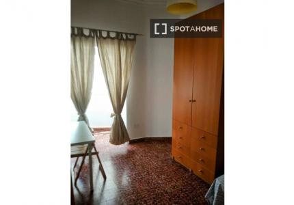 Habitación compartida de 4 habitaciones en Lugo, Las Palmas