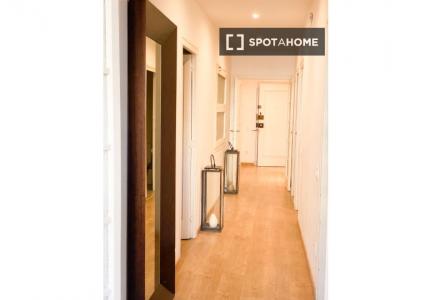 Piso en alquiler de 3 habitaciones en la Dreta de l'Eixample