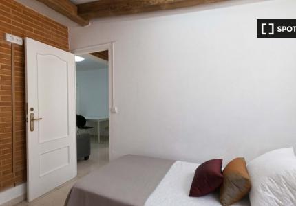 Acogedora habitación en alquiler en Pio XII, Alicante