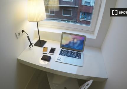 Habitaciones en alquiler en una residencia de moda en Salamanca, Madrid
