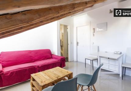 Apartamento de 1 dormitorio en alquiler en Palacio, Madrid