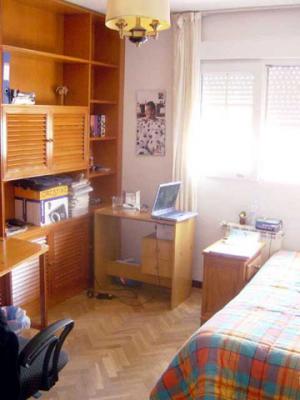 habitación residencia universitaria villanueva de la cañada