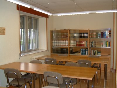 biblioteca colegio mayor tomás luis de victoria salamanca