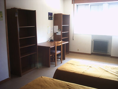 habitación doble colegio mayor tomás luis de victoria salamanca