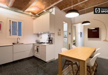 Apartamento de 3 dormitorios en alquiler en Sant Antoni, Barcelona