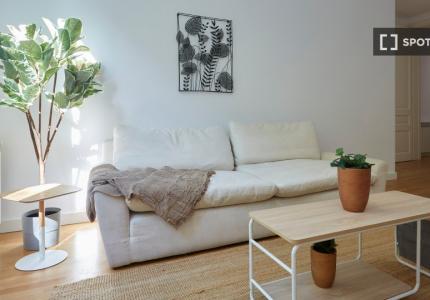 Apartamento de 2 dormitorios en alquiler en L'Eixample, Barcelona