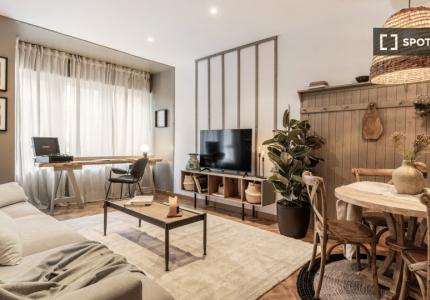 Apartamento de 2 dormitorios en alquiler en Tetuán, Madrid