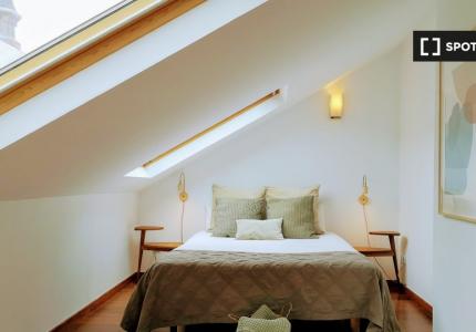 Apartamento de 3 dormitorios en alquiler en Sol, Madrid