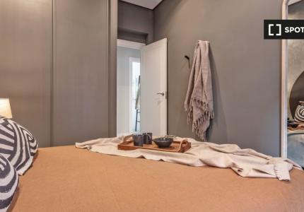 Piso de 2 dormitorios en Ríos Rosas, Madrid