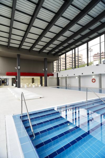 piscina climatizada residencia universitaria de estudiantes ovida oviedo