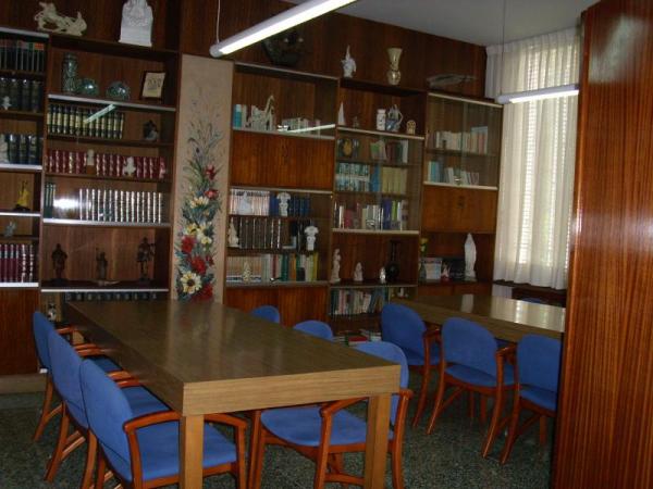 biblioteca residencia universitaria sagrado corazón valencia