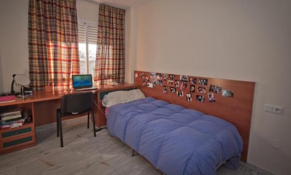 habitación individual residencia universitaria teatinos málaga