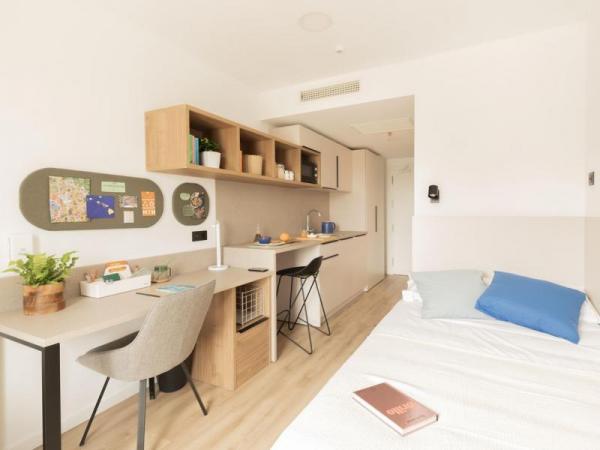 Habitación en Yugo Plazaola, Pamplona