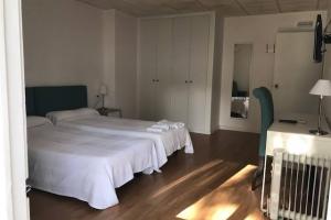 televisión premium (canal +, etc.) residencia universitaria ars living sevilla