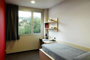 habitación individual  residencia universitaria residència universitària internacional àgora bcn barcelona