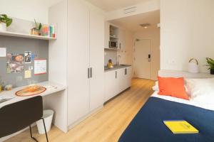 Habitación de la Residencia Yugo Luna en Salamanca